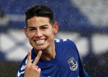 LIVERPOOL, ENGLAND - OCTOBER 03: James Rodriguez of Everton celebrates after scoring his team's fourth goal during the Premier League match between Everton and Brighton & Hove Albion at Goodison Park on October 03, 2020 in Liverpool, England. Sporting stadiums around the UK remain under strict restrictions due to the Coronavirus Pandemic as Government social distancing laws prohibit fans inside venues resulting in games being played behind closed doors. (Photo by Jan Kruger/Getty Images)