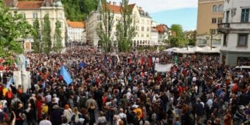 Demonstrators protest against the government of Slovenian Prime Minister Janez Jansa, in Ljubljana, Slovenia, May 28, 2021. REUTERS/Borut Zivulovic