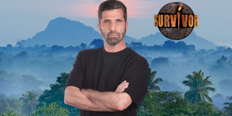 Ο Θανάσης Βισκαδουράκης στο Survivor ποζάρει