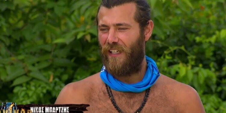 Ο Νίκος Μπάρτζης σε πλάνο από το Survivor